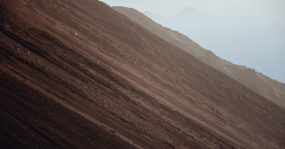 The Immortality of the Lobster Suq. Unconventional Sicily